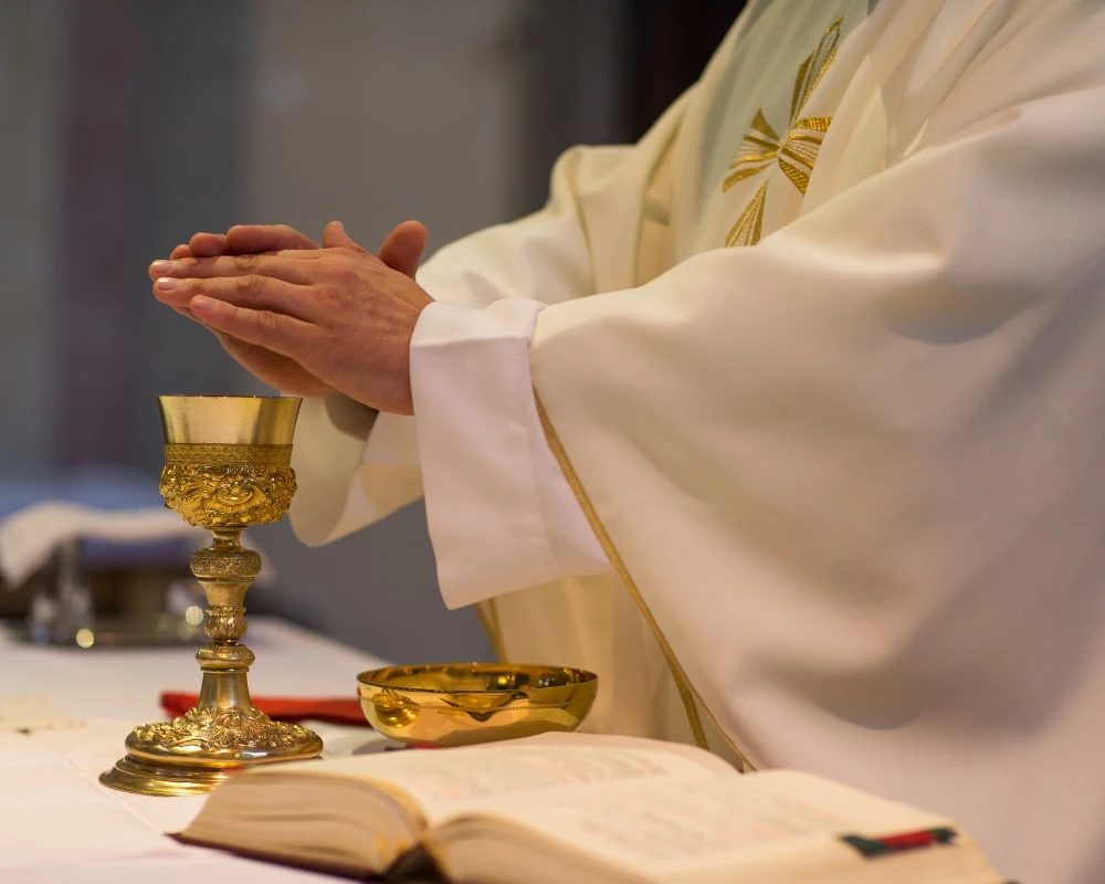 Los sacramentos: camino de encuentro con Cristo